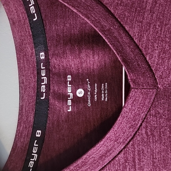 LAYER 8 QUICK DRY TOP - Picture 2 of 4